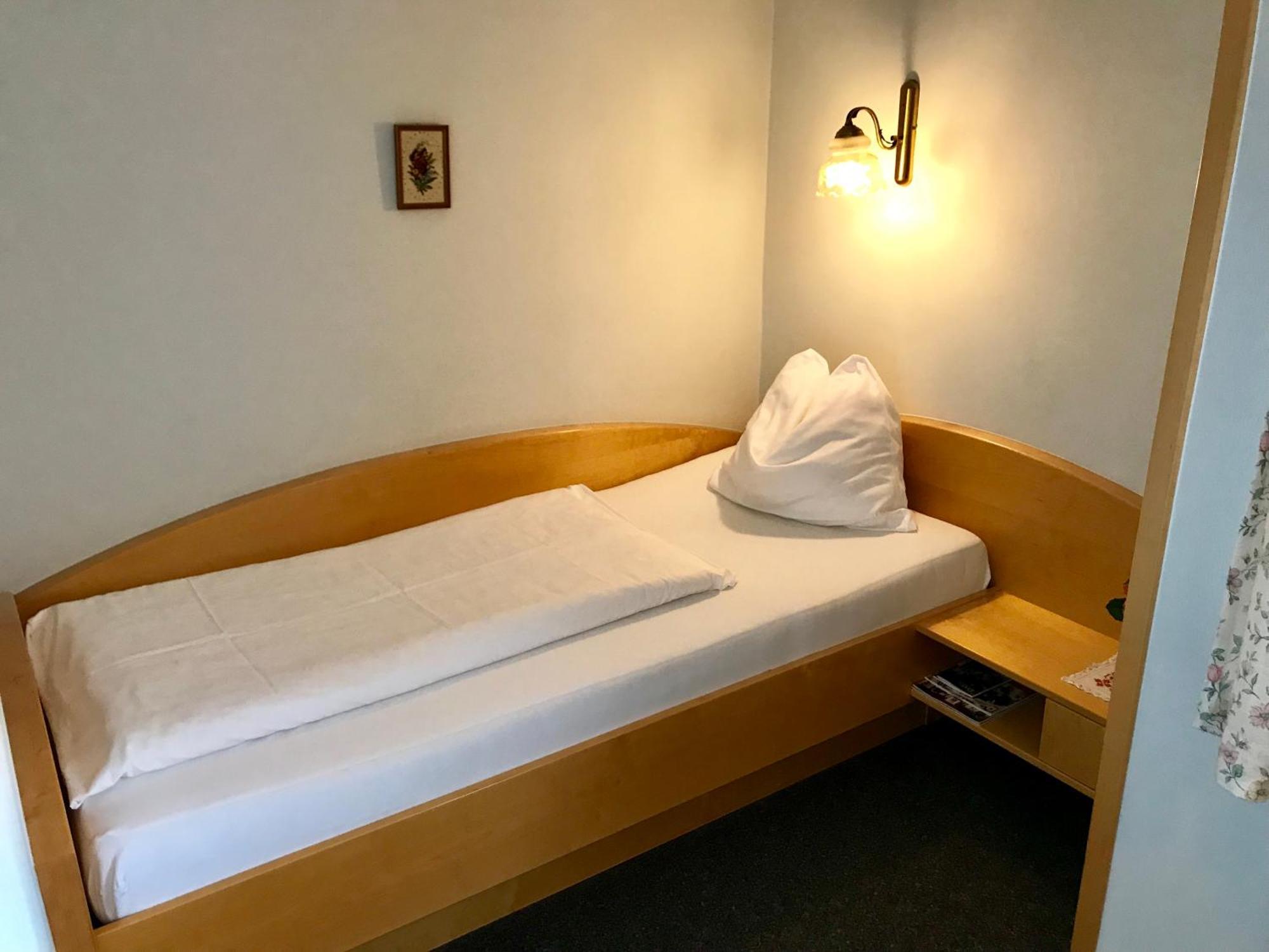 Pension Traude Грац Экстерьер фото